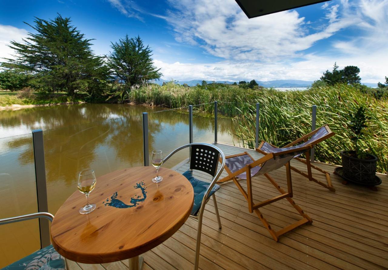 The Waters Villa Motueka Bagian luar foto